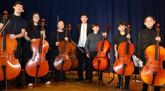 New Lebanon students acting in Finding Nemo Kids play